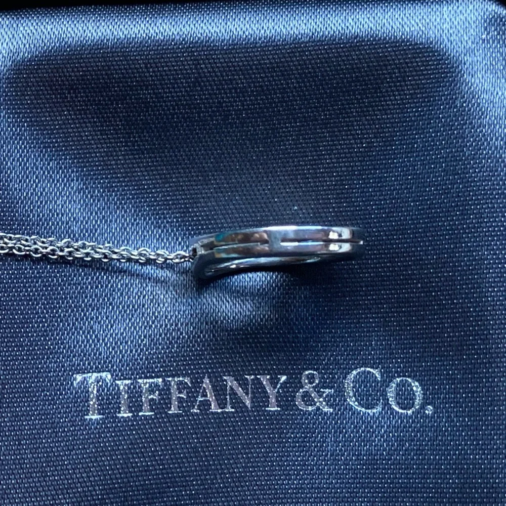 Platinum and diamonds Tiffany & Co. 18” peace necklace - Picture 7 of 7
